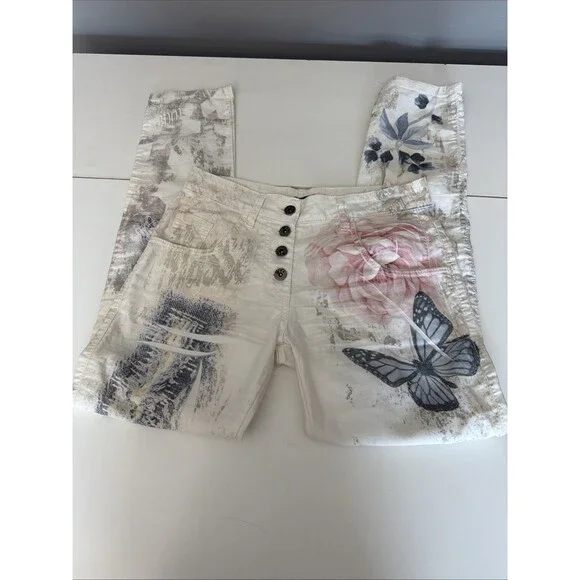 Unbranded Made in Italy Straight Leg Button Front White Floral Art Jeans Sz 28 - Picture 1 of 7